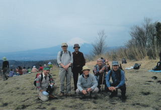 �O���q��