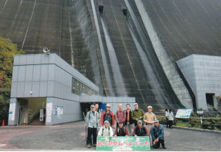 �O��{�P���_��